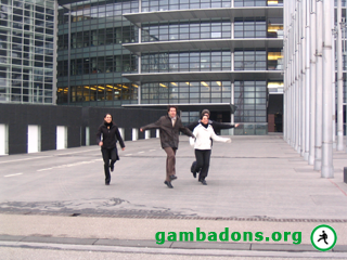 Gambadeurs devant le parlement Europen